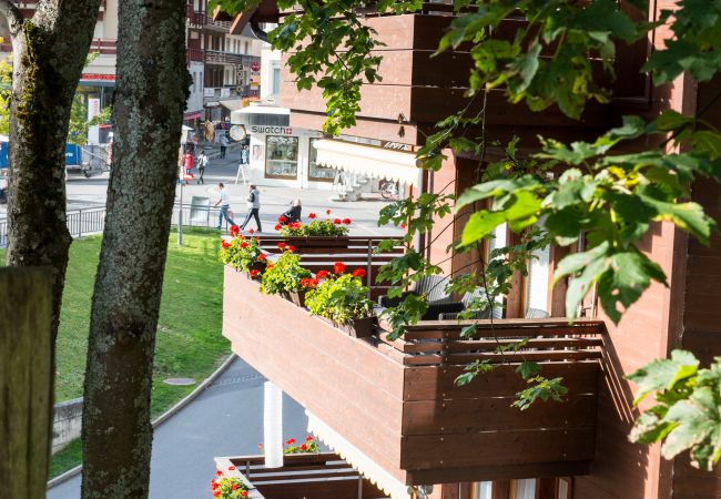 Ferienwohnung in Wengen - Chalet Waldschluecht Ferienwohnung in Wengen - Chalet Waldschluecht