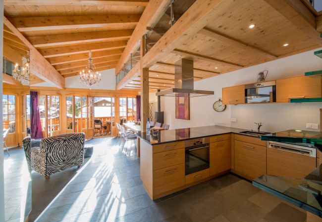 Ferienwohnung in Wengen - Waldbort Penthouse Suite Ferienwohnung in Wengen - Waldbort Penthouse Suite