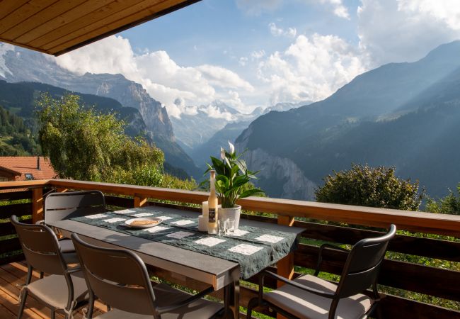 Ferienwohnung in Wengen - Chalet Iris Ferienwohnung in Wengen - Chalet Iris