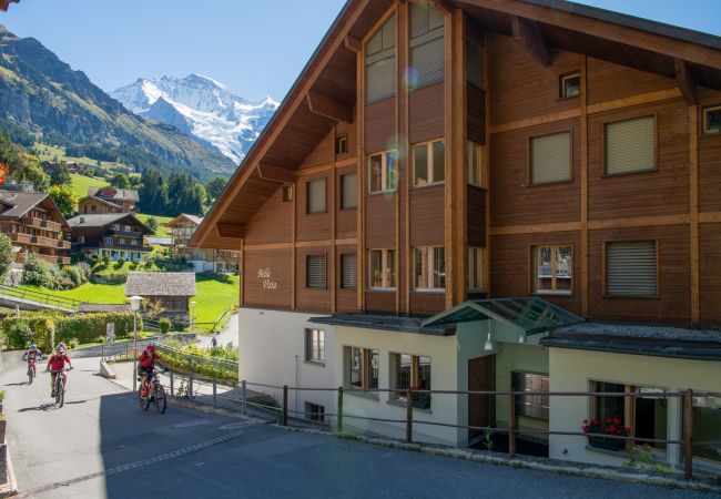 Ferienwohnung in Wengen - Chalet Bella Vista Ferienwohnung in Wengen - Chalet Bella Vista