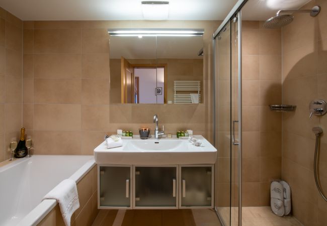 Ferienwohnung in Wengen - Waldbort Penthouse Residence Ferienwohnung in Wengen - Waldbort Penthouse Residence