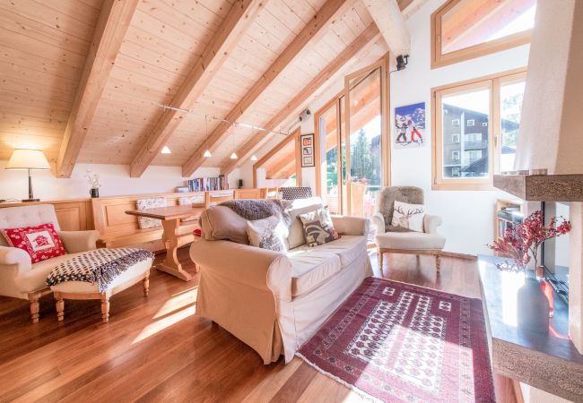 Appartement à Wengen - Chalet Luna Penthouse G Appartement à Wengen - Chalet Luna Penthouse G