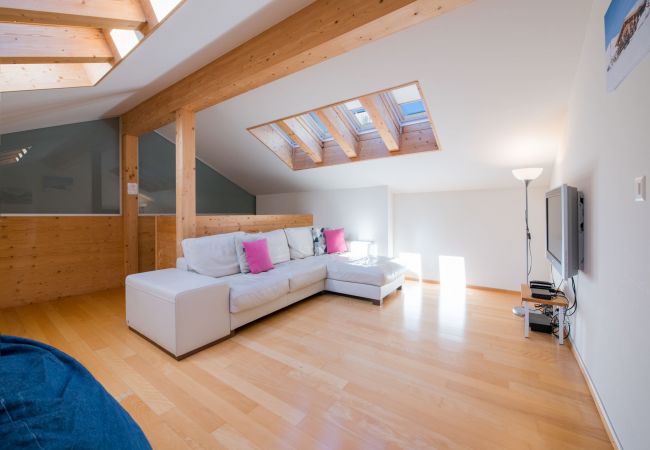 Appartement à Wengen - Chalet Roossi Penthouse Appartement à Wengen - Chalet Roossi Penthouse