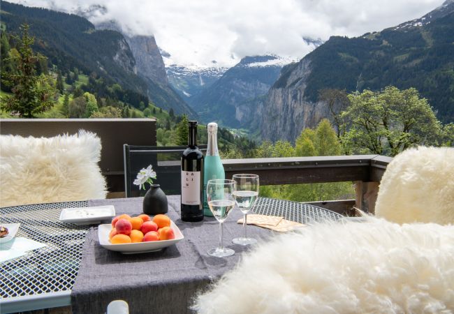 Appartement à Wengen - Chalet Montana Apt. 2OG Appartement à Wengen - Chalet Montana Apt. 2OG