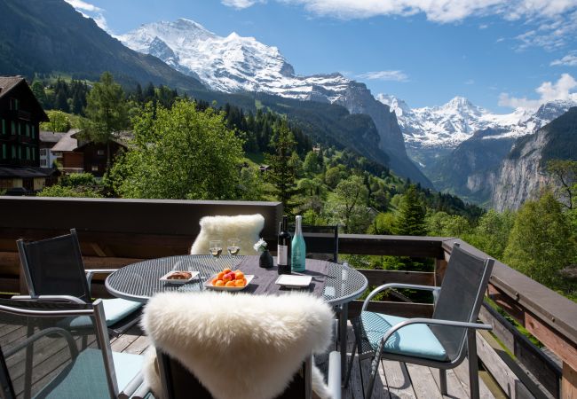 Appartement à Wengen - Chalet Montana Apt. 2OG Appartement à Wengen - Chalet Montana Apt. 2OG